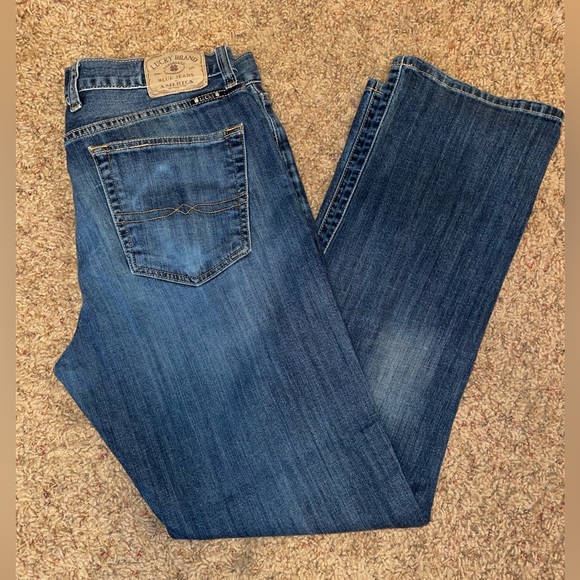 Lucky Brand Men's 429 Classic Straight Leg Jeans - Picture 2 of 3